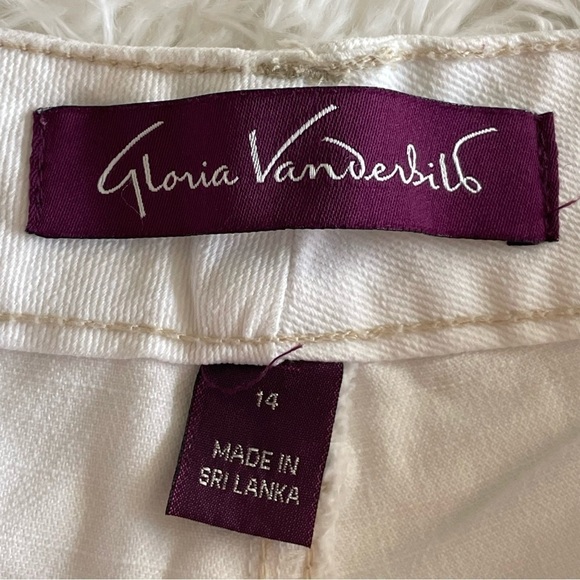 ✅HOST Pick✅ Gloria Vanderbilt Capri Jeans, 14 - Picture 5 of 13